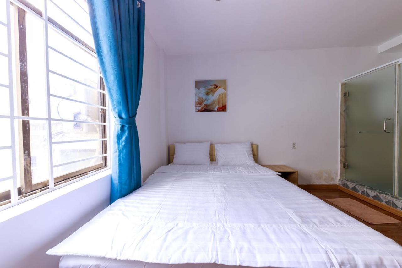 Venus Hotel & Massage - Bui Vien Walking Street Ho Chi Minh City Exterior photo